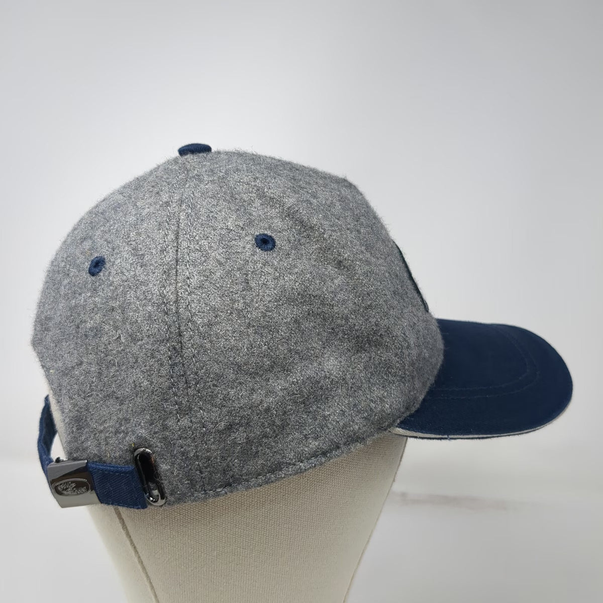 Land Rover 5 Panel Gray Blue Wool Blend Hat One Size Embroidered Logo Cap