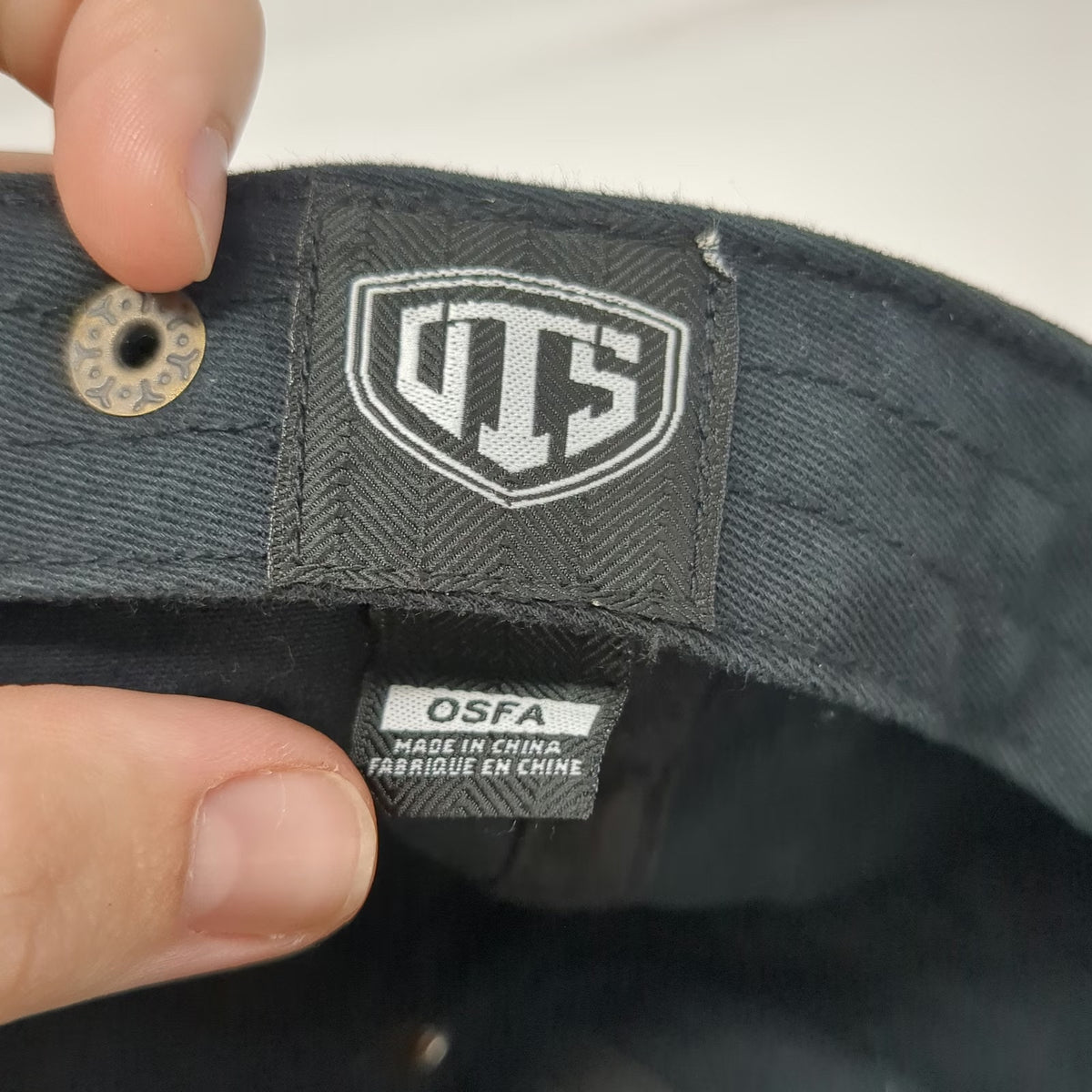 OTS Las Vegas Raiders NFL Black Cap One Size Embroidered Logo Cotton Slideback