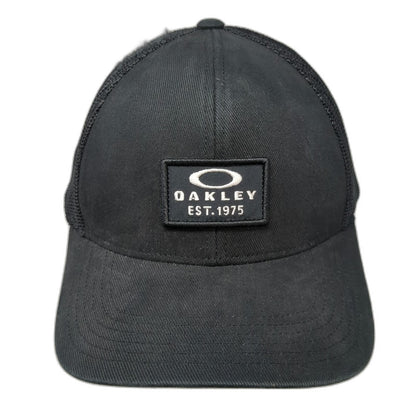 Oakley Trucker Hat Black One Size Mesh Back Snapback Logo Patch Structured