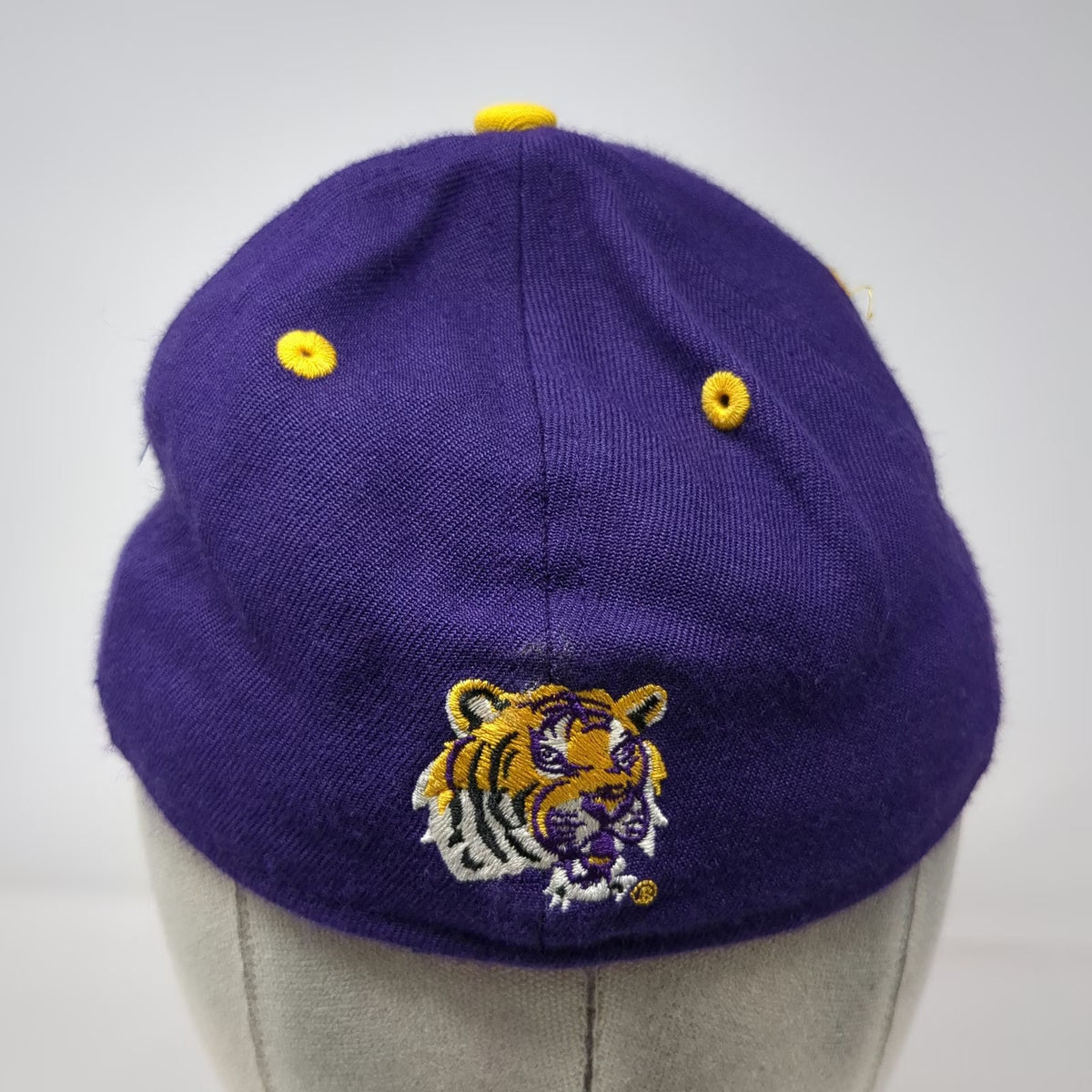 New Era LSU Tigers NCAA Purple 6 7/8 Cap Hat Fitted Wool Blend Tiger Head Logo