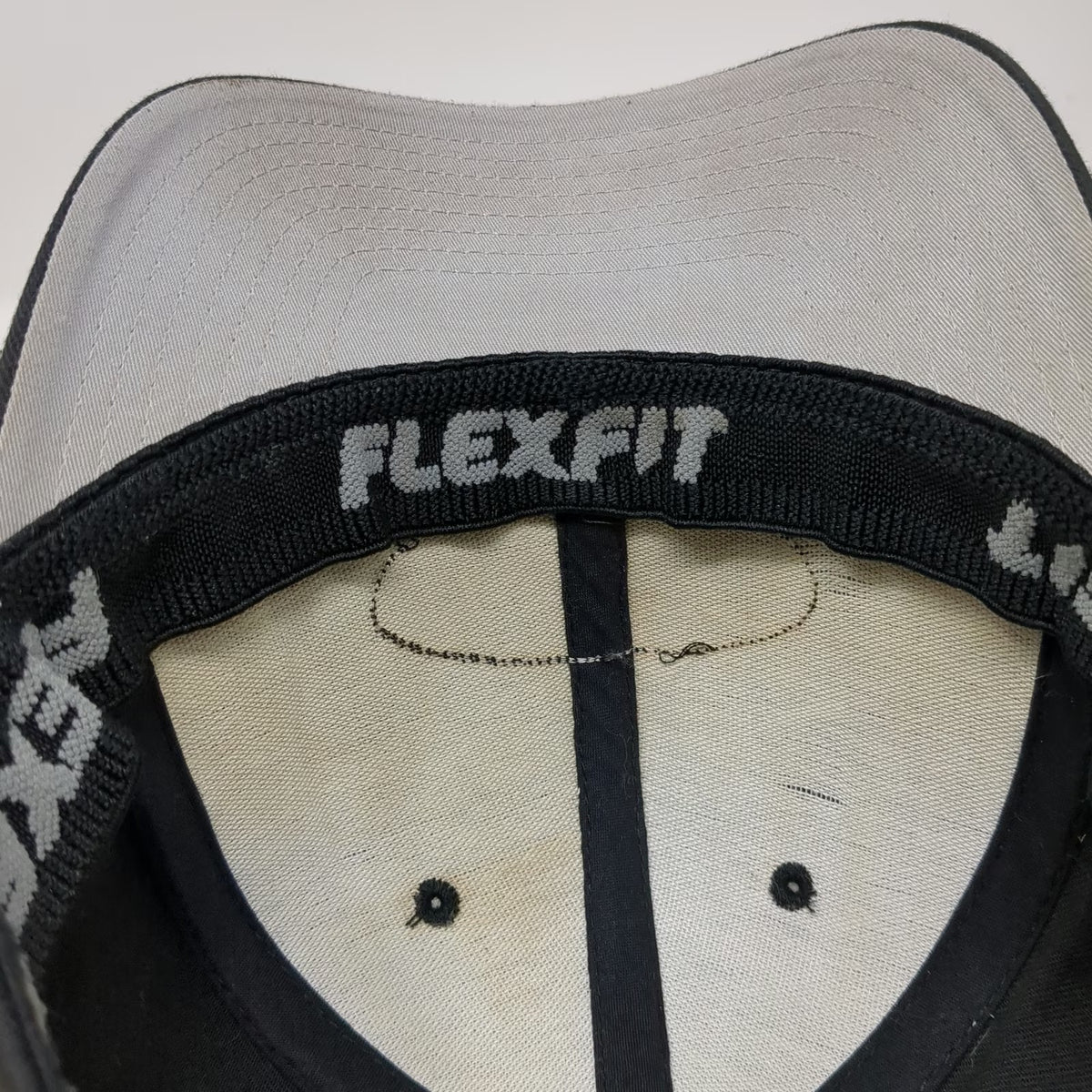 So-Cal Speed Shop Baseball Cap Black M Flexfit Fitted Patched Sun Faded Hat