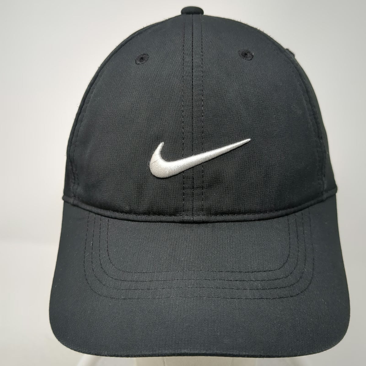 Nike Golf Baseball Cap Black One Size Embroidered Swoosh Strapback Sport Hat