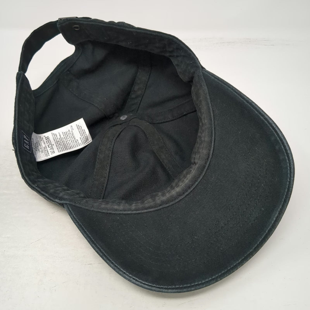GAP Baseball Cap Black One Size Slideback Cotton Curved Brim Plain Blank Hat