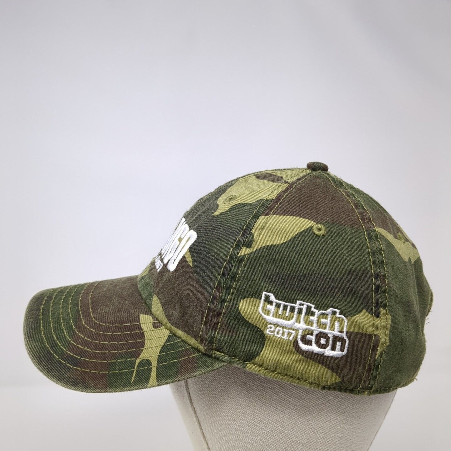 Durango Wild Lands Strapback Hat Camo One Size TwitchCon 2017 Otto
