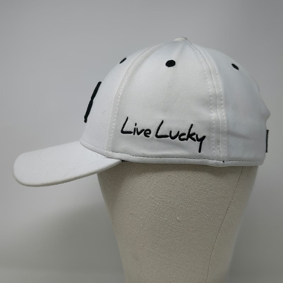Black Clover Baseball Cap White M Topgolf Live Lucky Clover Fitted Logo Hat