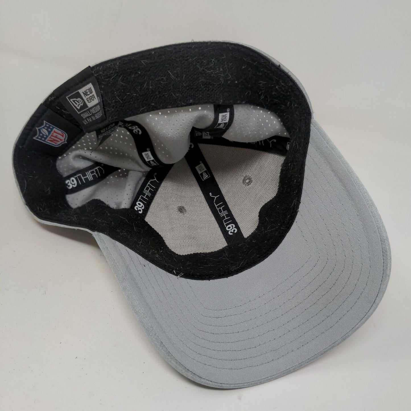 New Era Men's Fitted Hat Gray Size S/M Philadelphia Eagles Embroidered Logo