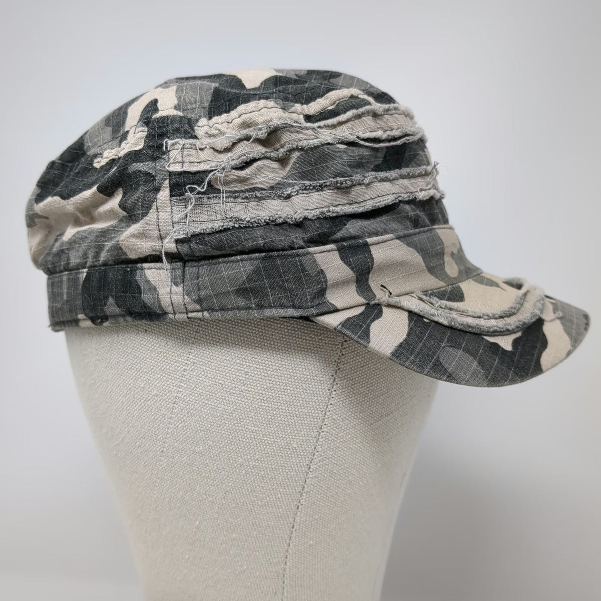 D&Y Army Cap Gray Camo One Size Cotton Military Style Elastic Hat Eyelets Metal