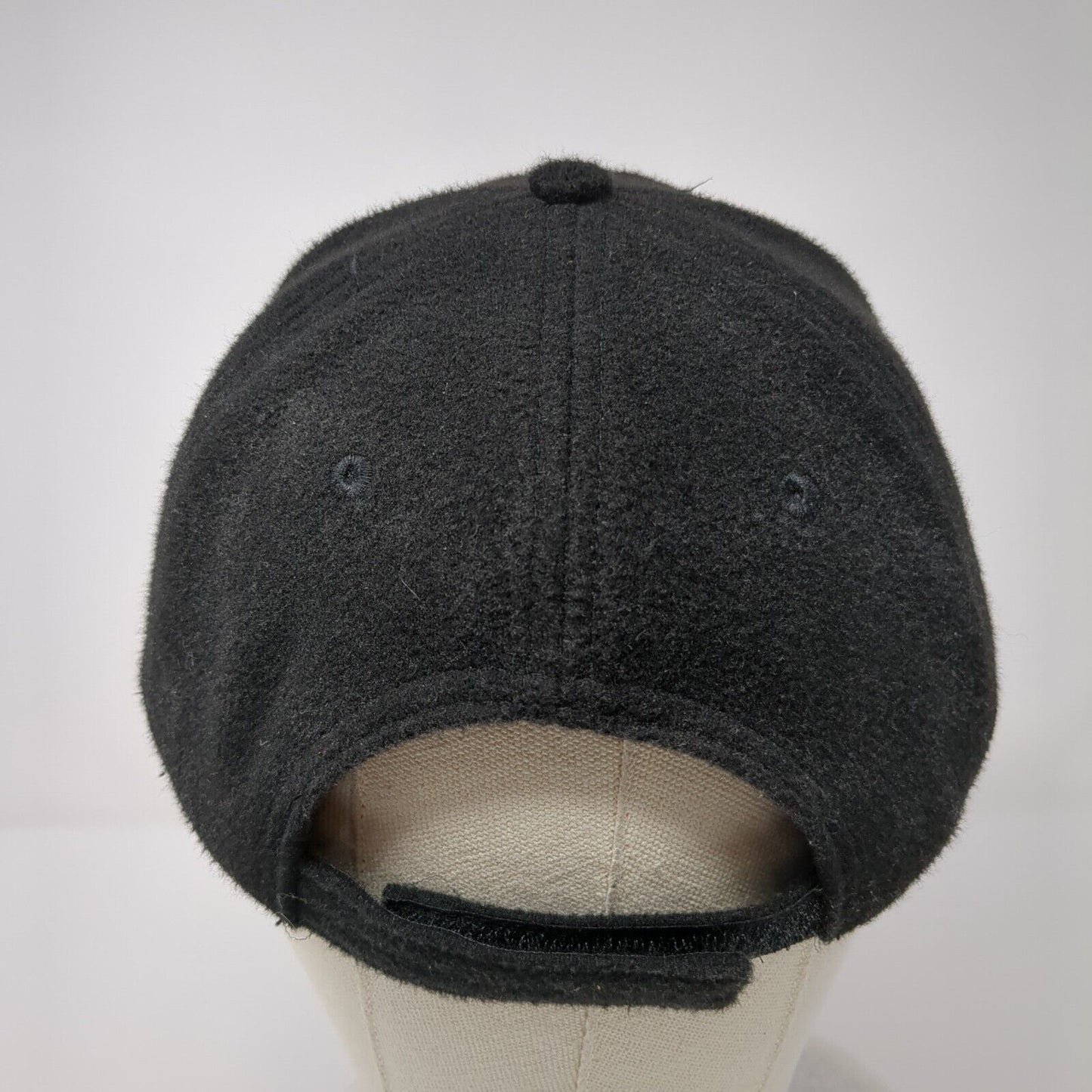 D&Y Strapback Hat Black OSFM Adjustable Solid 6 Panel Vent Holes