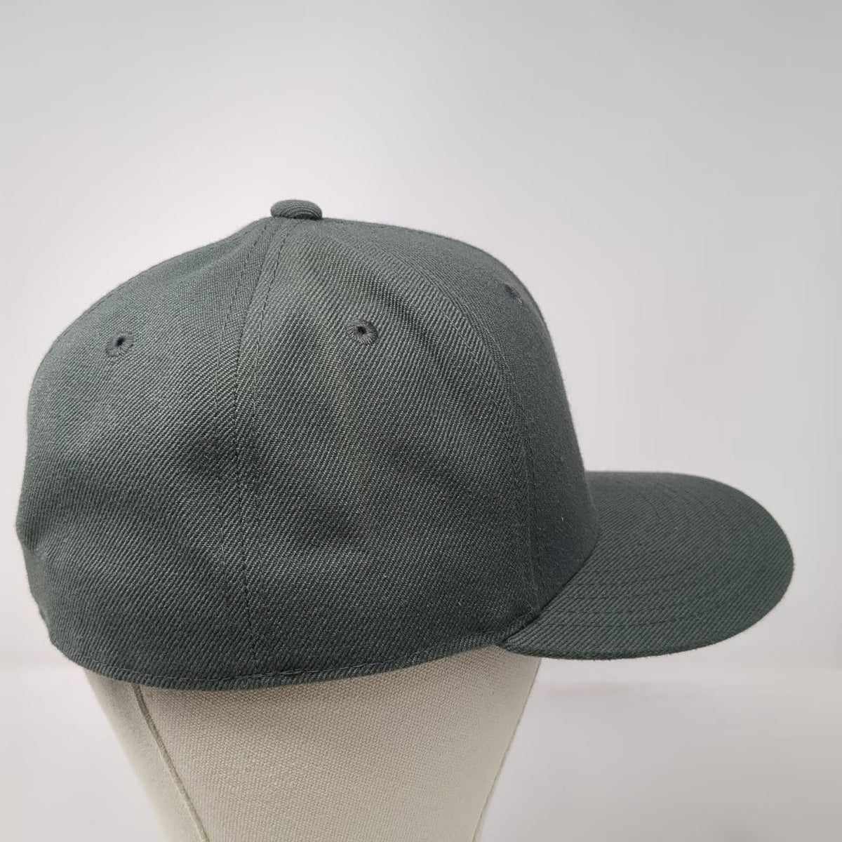 Decky Baseball Cap Gray 7 1/4 Fitted 6-Panel Flat Brim Solid Hat