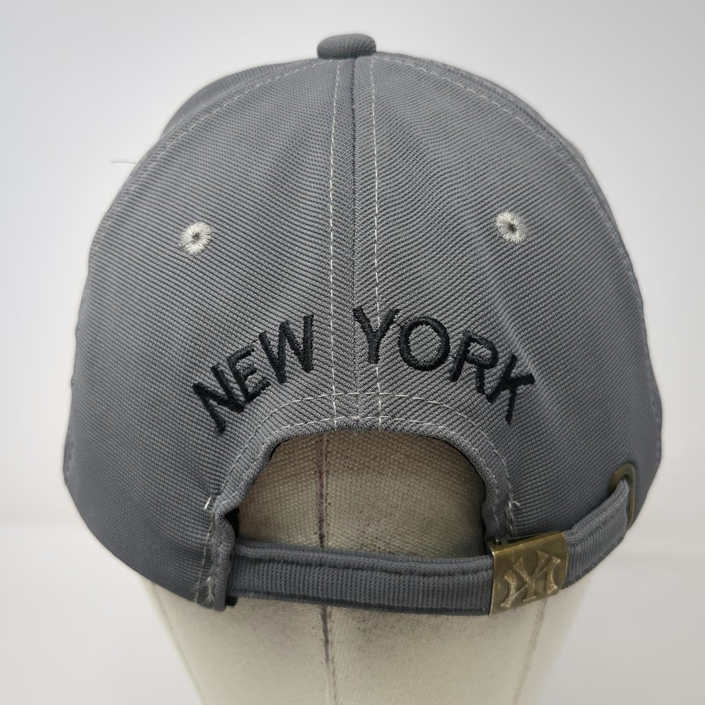 New York Yankees MLB Gray Baseball Cap One Size All Over Print Slideback Hat