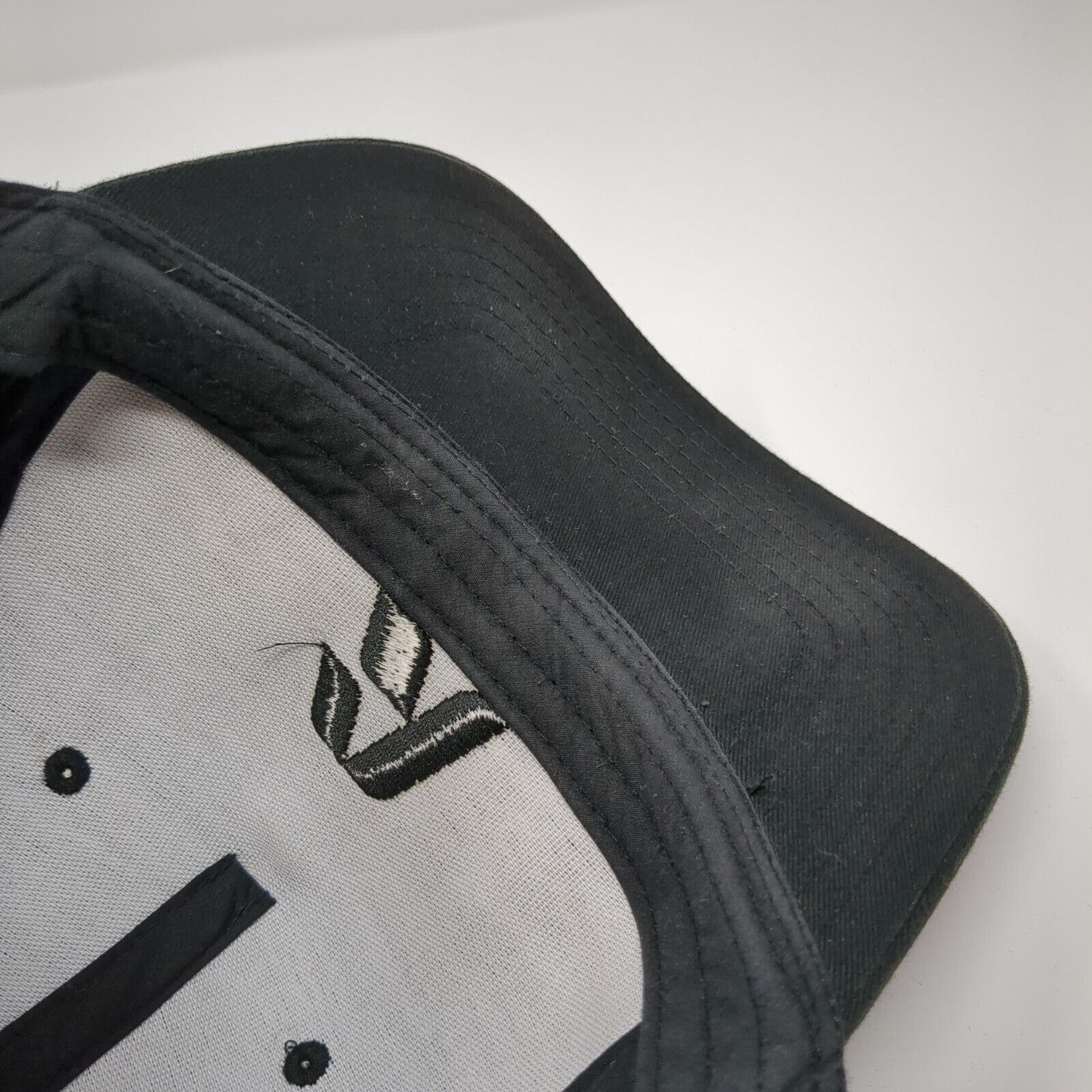 Aveyo Snapback Hat Black OSFM Solid Adjustable Embroidered Otto Cap