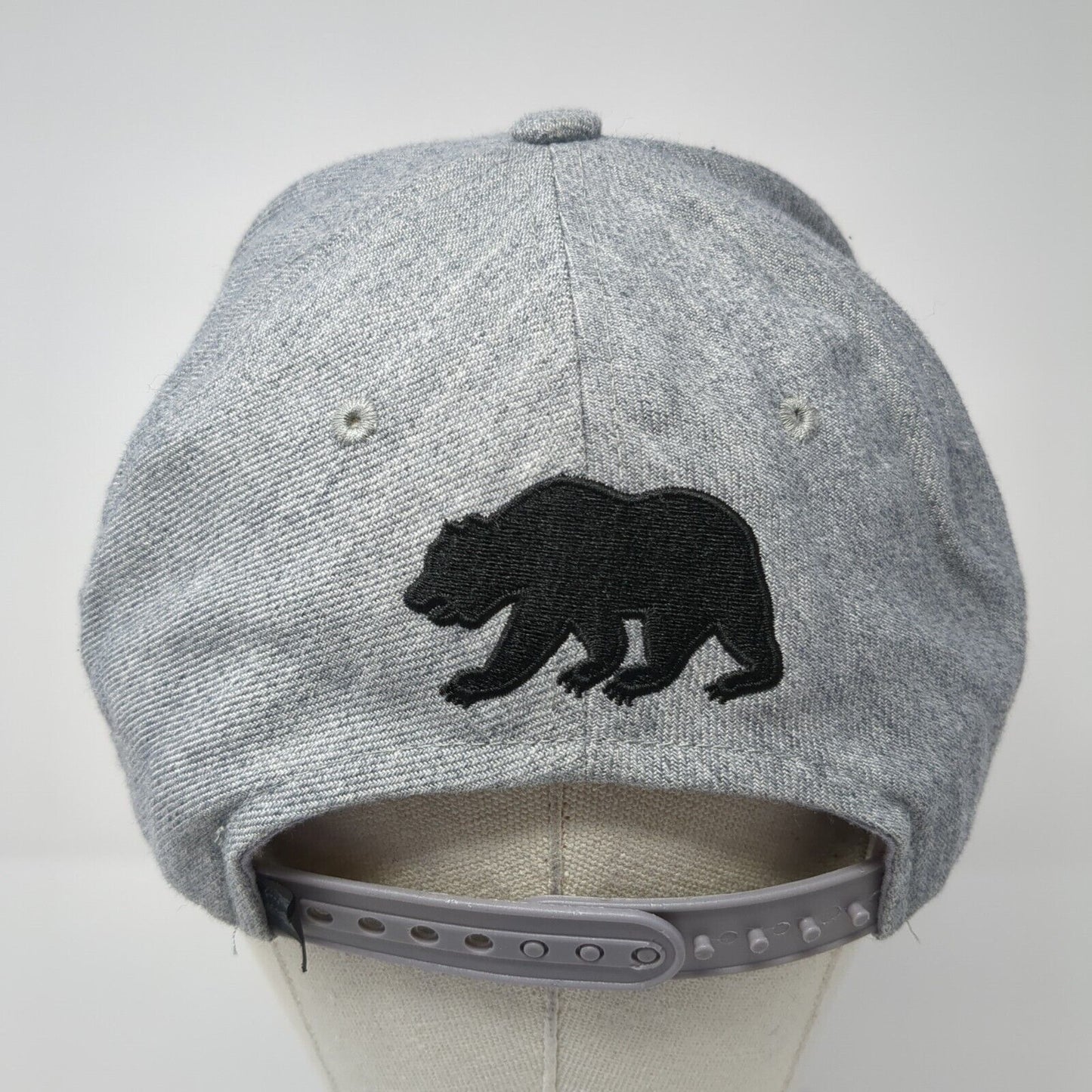 California Republic Snapback Hat Gray One Size Adjustable Embroidered Pit Bull