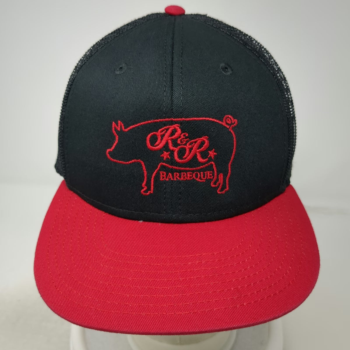 OTTO Trucker Hat Black Red One Size R&R Barbeque Pig Mesh Flat Bill Snapback