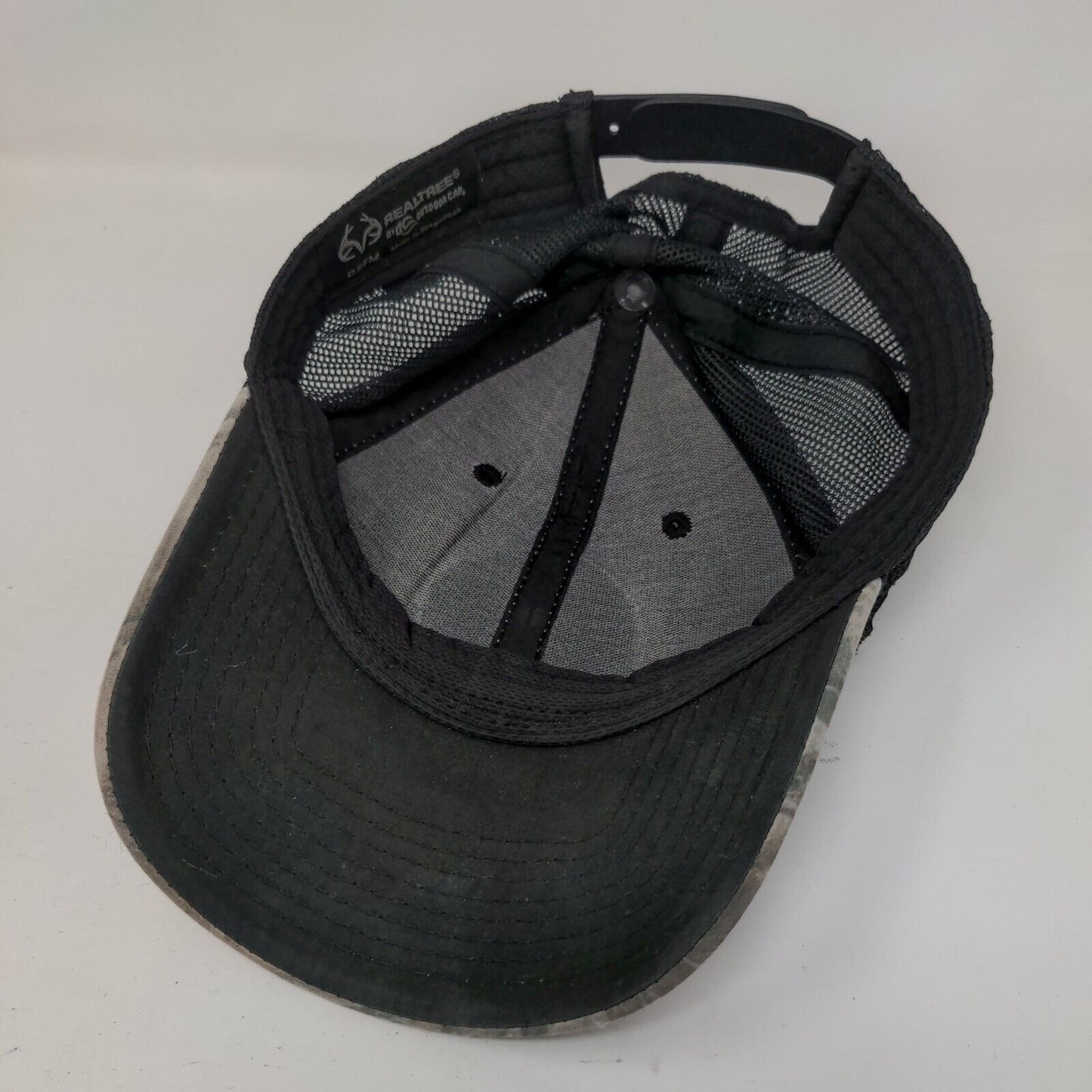 Realtree Authentic Fishing Gear Snapback Hat Multicolor OSFM Mesh Back