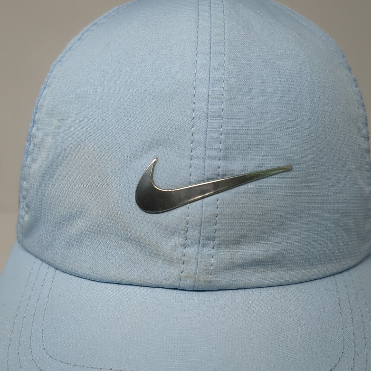 Nike 20XI VRS Strapback Golf Hat Blue One Size Laser Cut Swoosh Outdoor