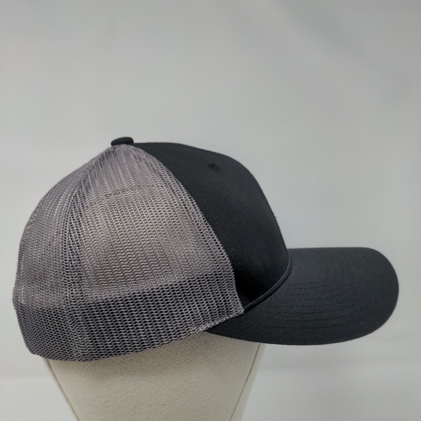 Richardson Snapback Trucker Hat Black M/L Adjustable Mesh Back 6 Panel
