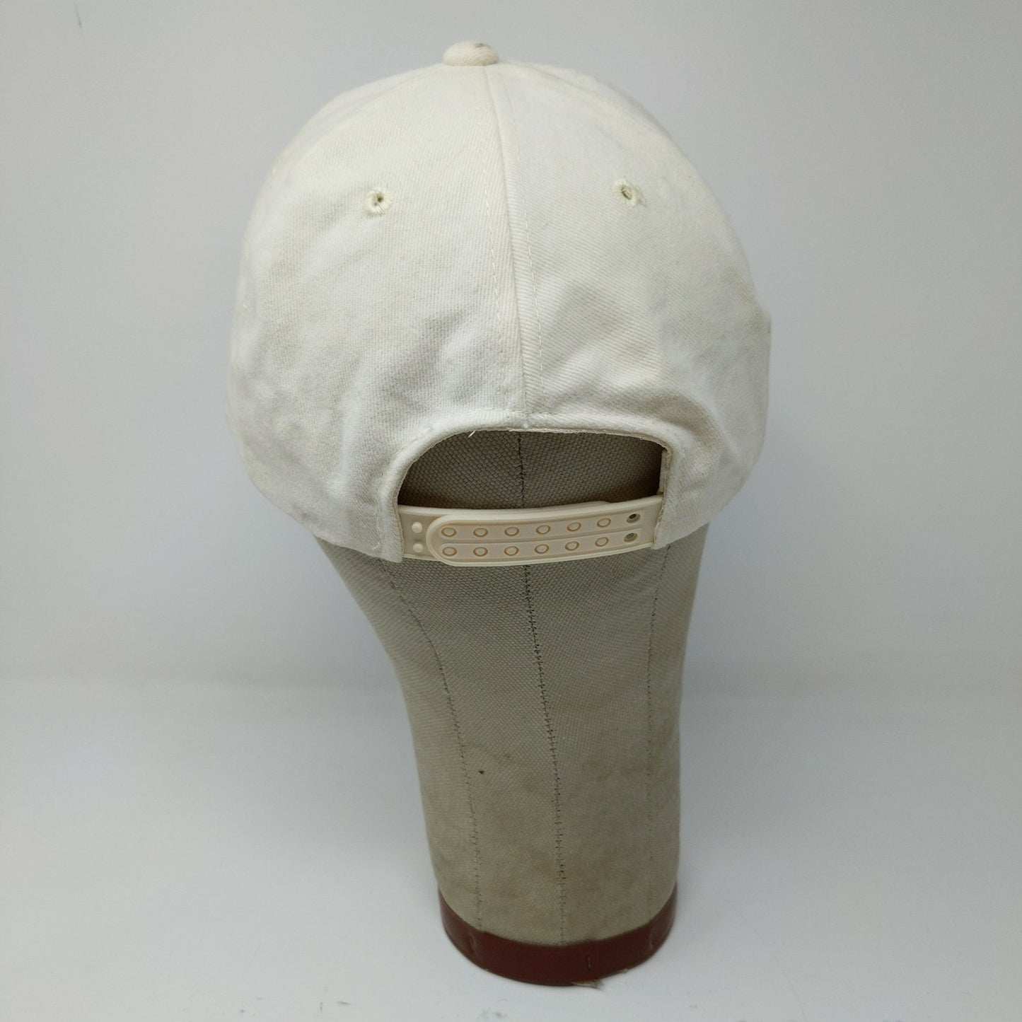 Famous Dutch Kitchen Restaurant Frackville, PA Hat Snapback Cap Cream