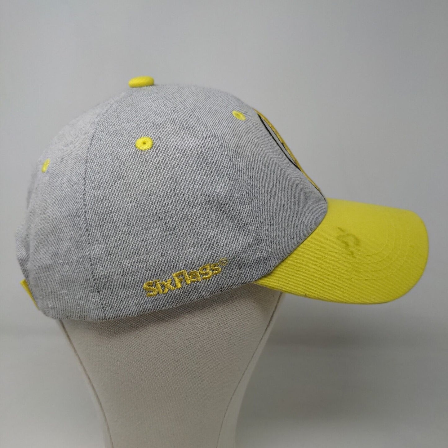 Six Flag Men's Strapback Hat Gray Yellow Embroidered The Flash Lightning Logo