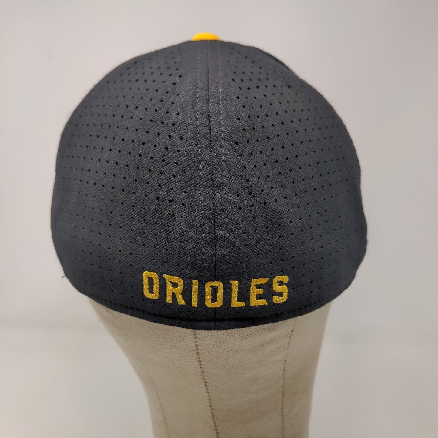 Nike True Dri Fit Men's Fitted Hat Black Size M-L Embroidered Orioles Logo