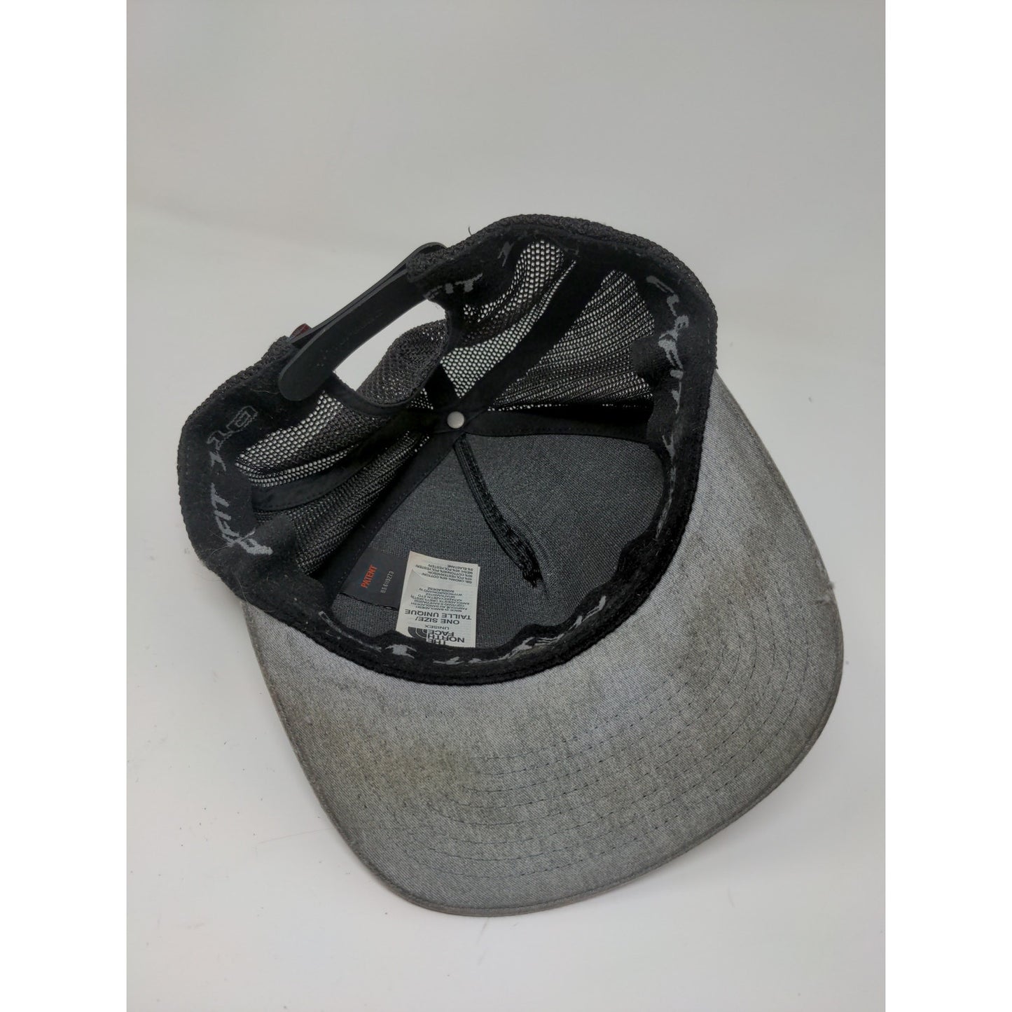 The North Face Alpine Equipment Snapback Mesh Back Hat FlexFit 110 OSFA Gray