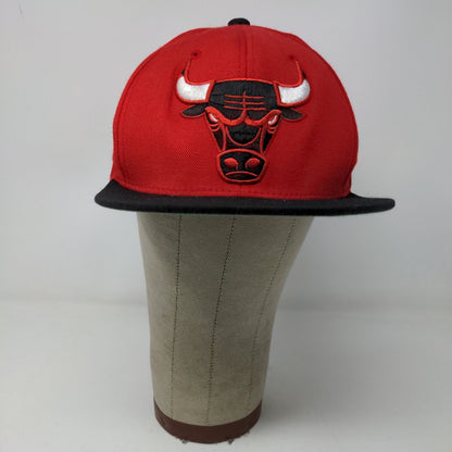 Mitchell & Ness NBA Hardwood Classics Chicago Bulls Snapback Hat Red Black Logo