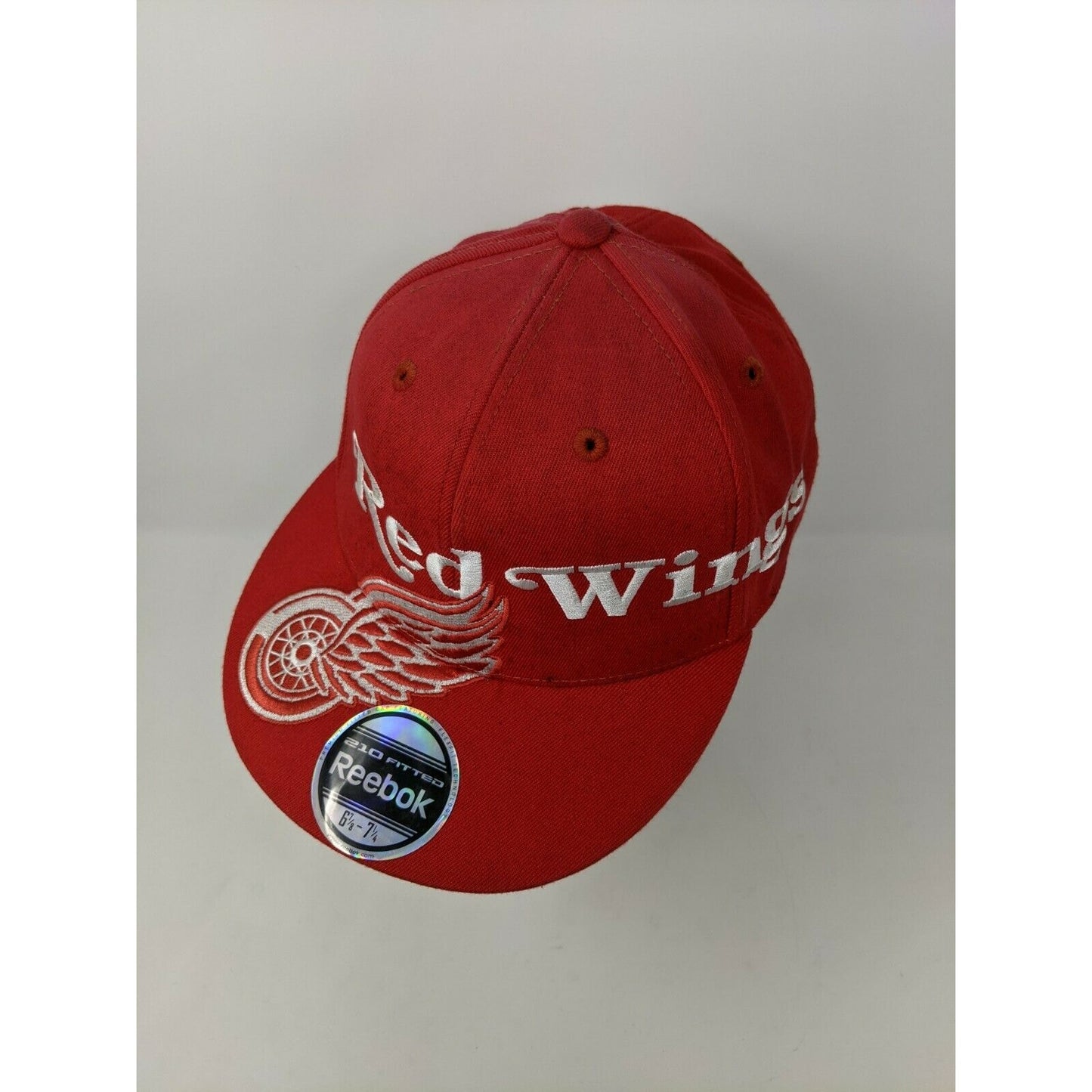 Detroid Red Wings NHL Hat Cap Reebok 210 Fitted 6 7/8 - 7 1/4 Embroidered