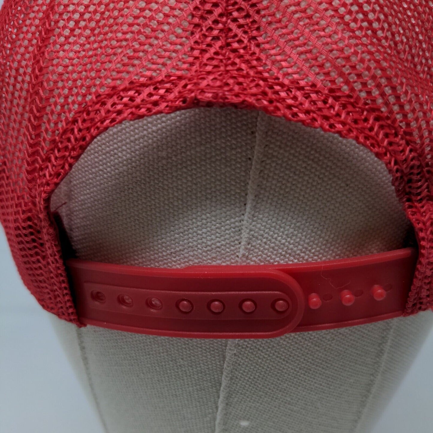 Six Flags Men's Suicide Squad Mesh Back Snapback Hat Red White Harley Quinn