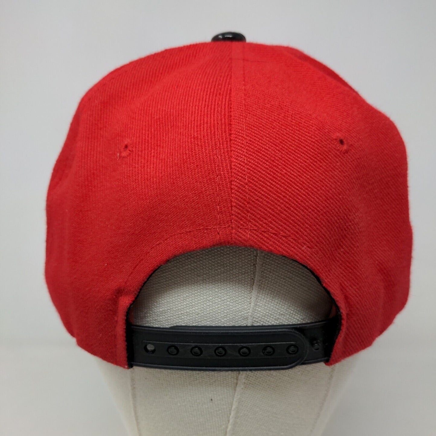 Muka Men's Snapback Flat Bill Hat Red Size OSFA Blank 100% Acrylic W/Sticker