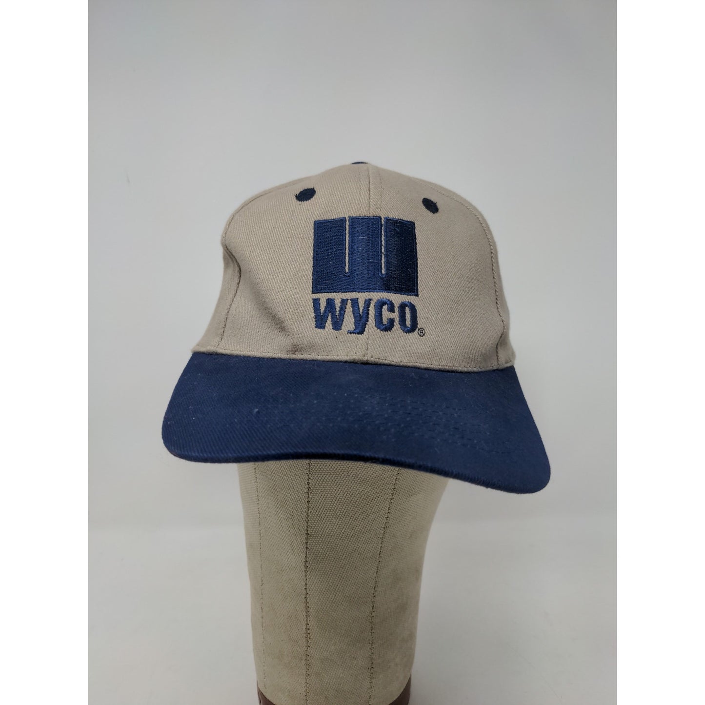 WYCO Slideback Adjustable Hat Seba Cap Embroidered Beige & Blue
