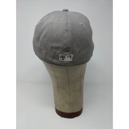 MLB Chicago White Sox Fitted Hat Size 7 3/8 Gray Big Bear Cap Embroidered Logo