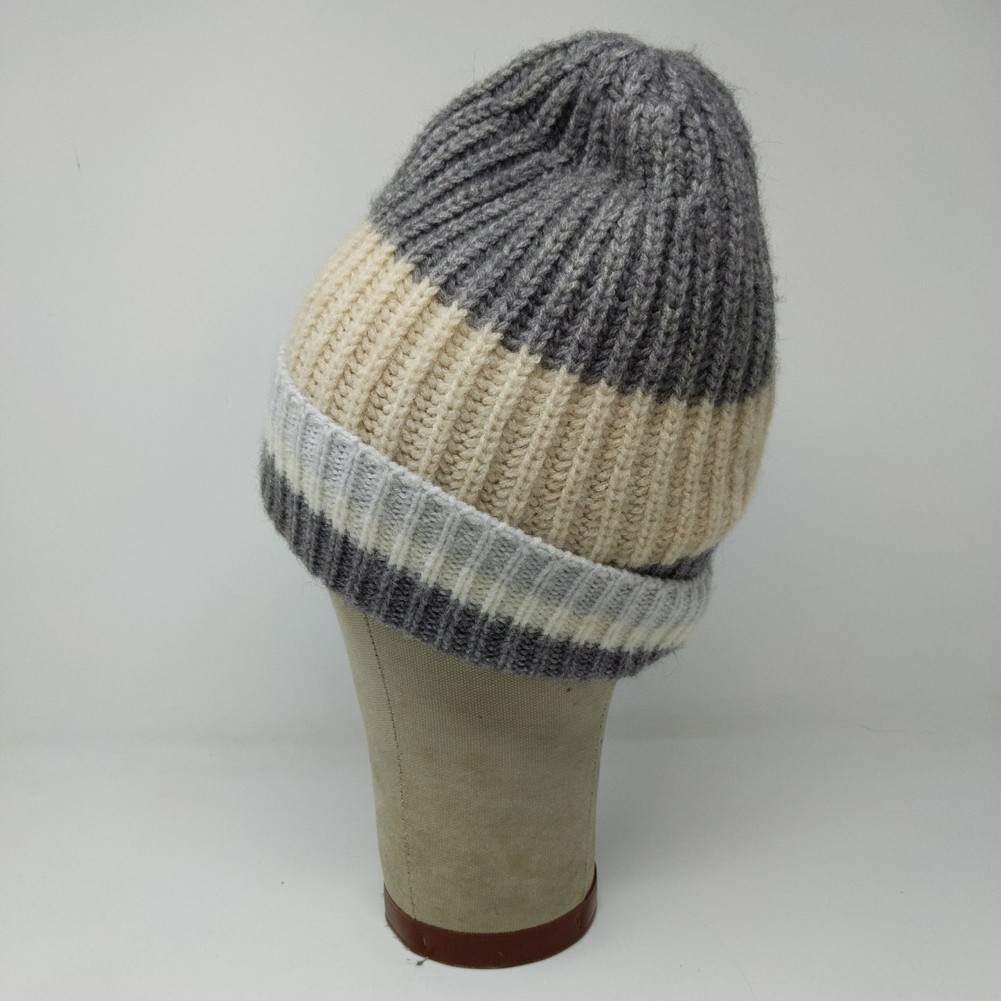 Old Navy Toboggan Beanie Hat Gray Cream White Striped OSFA Acrylic Blend