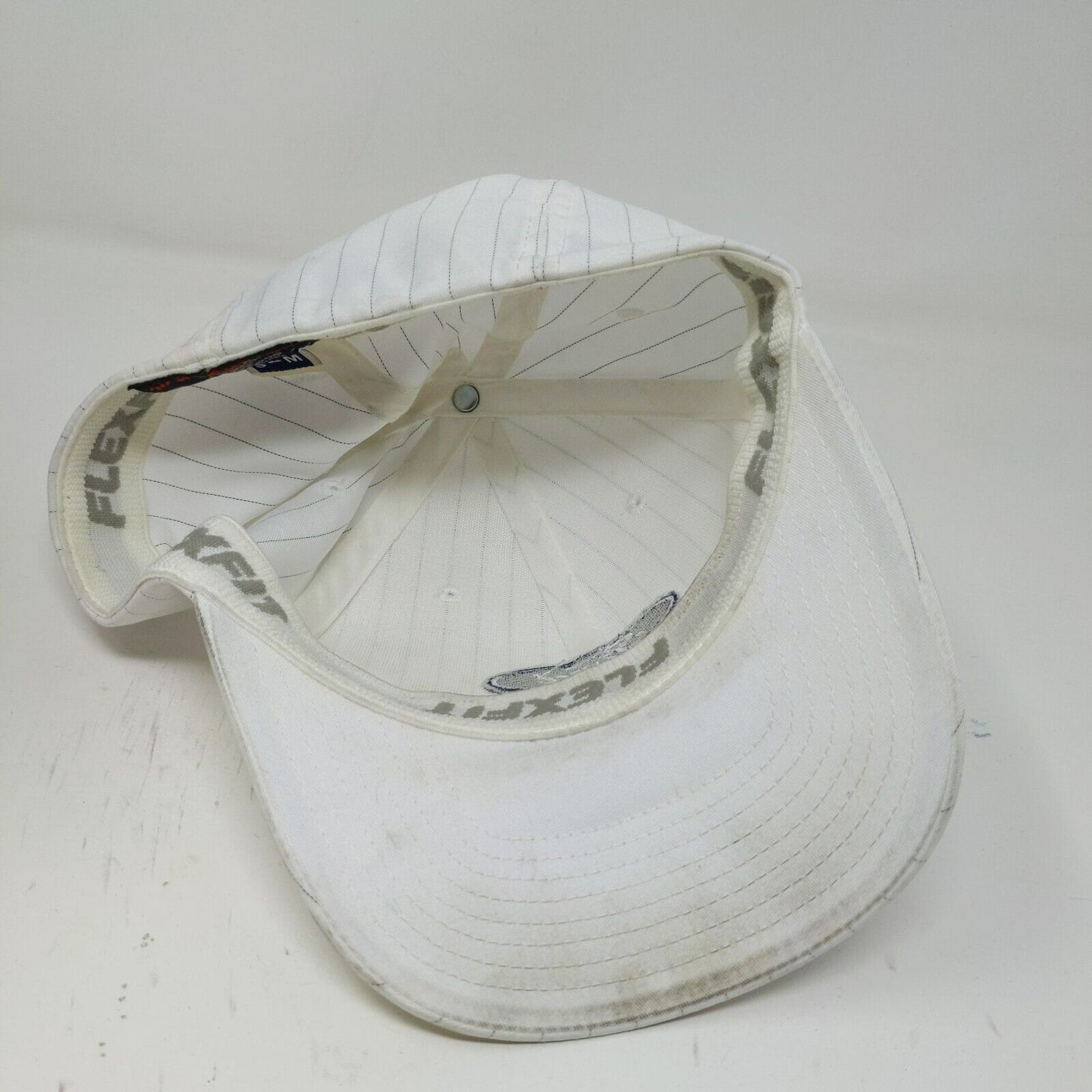 FlexFit Men's Ford Racing Fitted Hat White Striped Size S/M Embroidered Logo