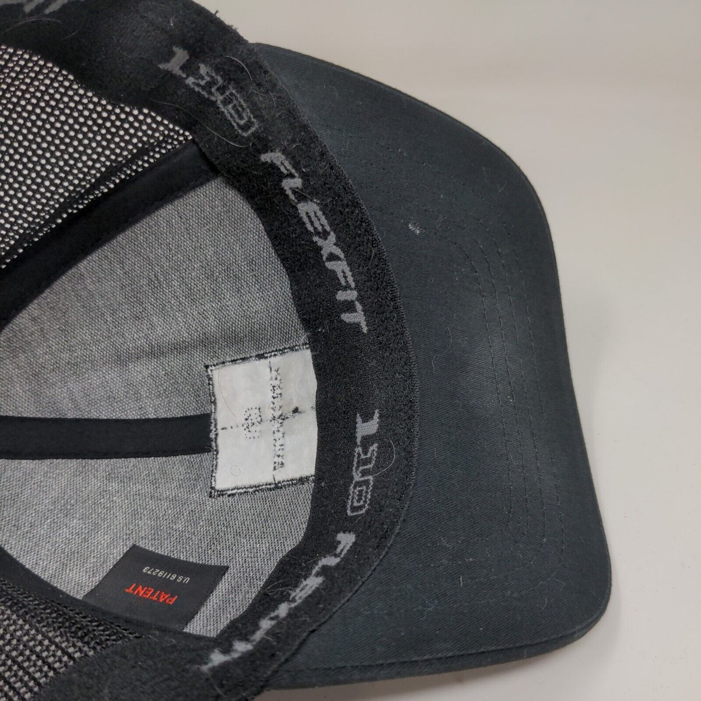 Travis Mathew Mens Snapback Meshback Hat Black Adjustable Flexfit 110 Distressed