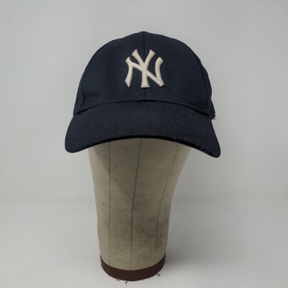 New Era MLB New York Yankees Fitted Hat Size M/L Blue Embroidered Logo