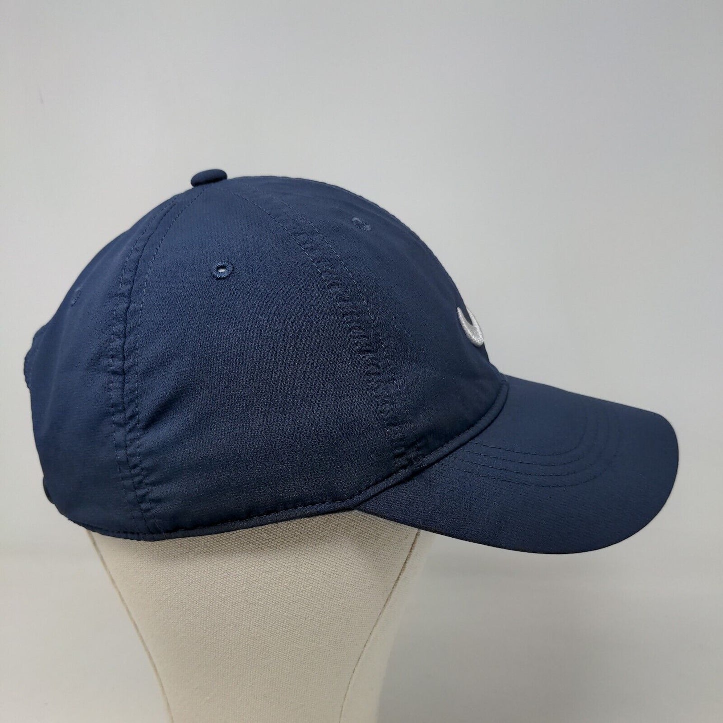 Nike Golf Men's Strapback Hat Blue Size OSFM Embroidered Swoosh Logo