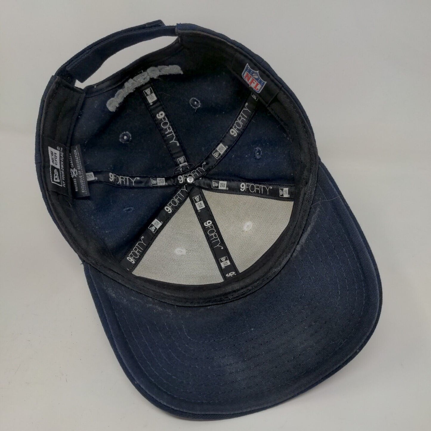 New Era 9Forty Men's Strapback Hat Blue White Dallas Cowboys Embroidered