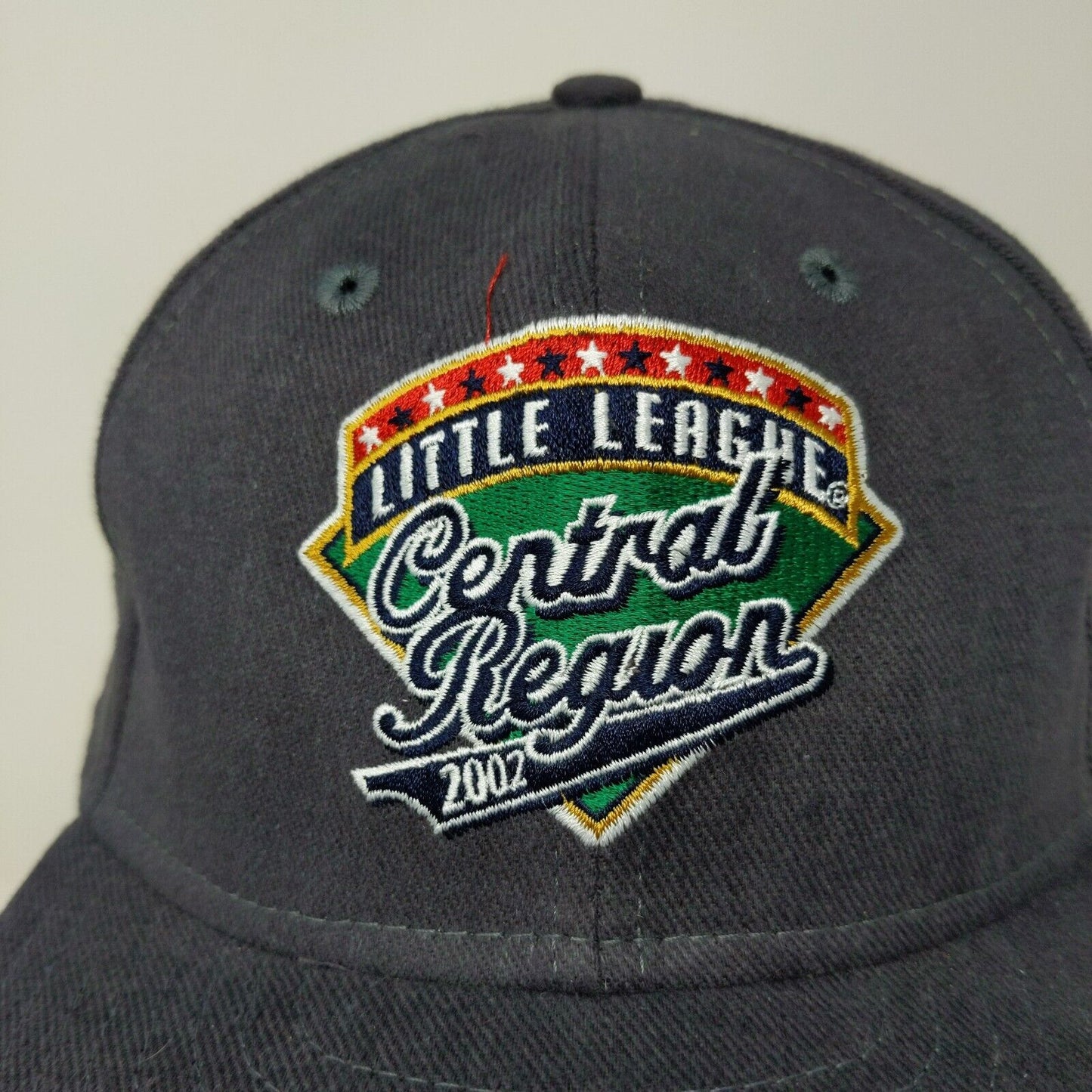 New Era Gray 2002 Little League Central Regional Baseball Hat Cap SZ M / L USA