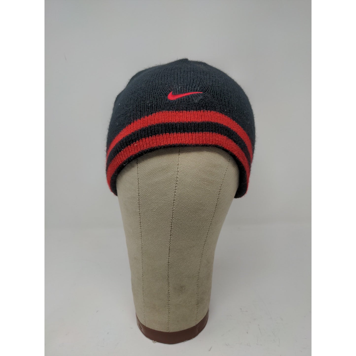 Nike Reversible Knit Beanie Hat Black Red Striped Embroidered Swoosh Logo