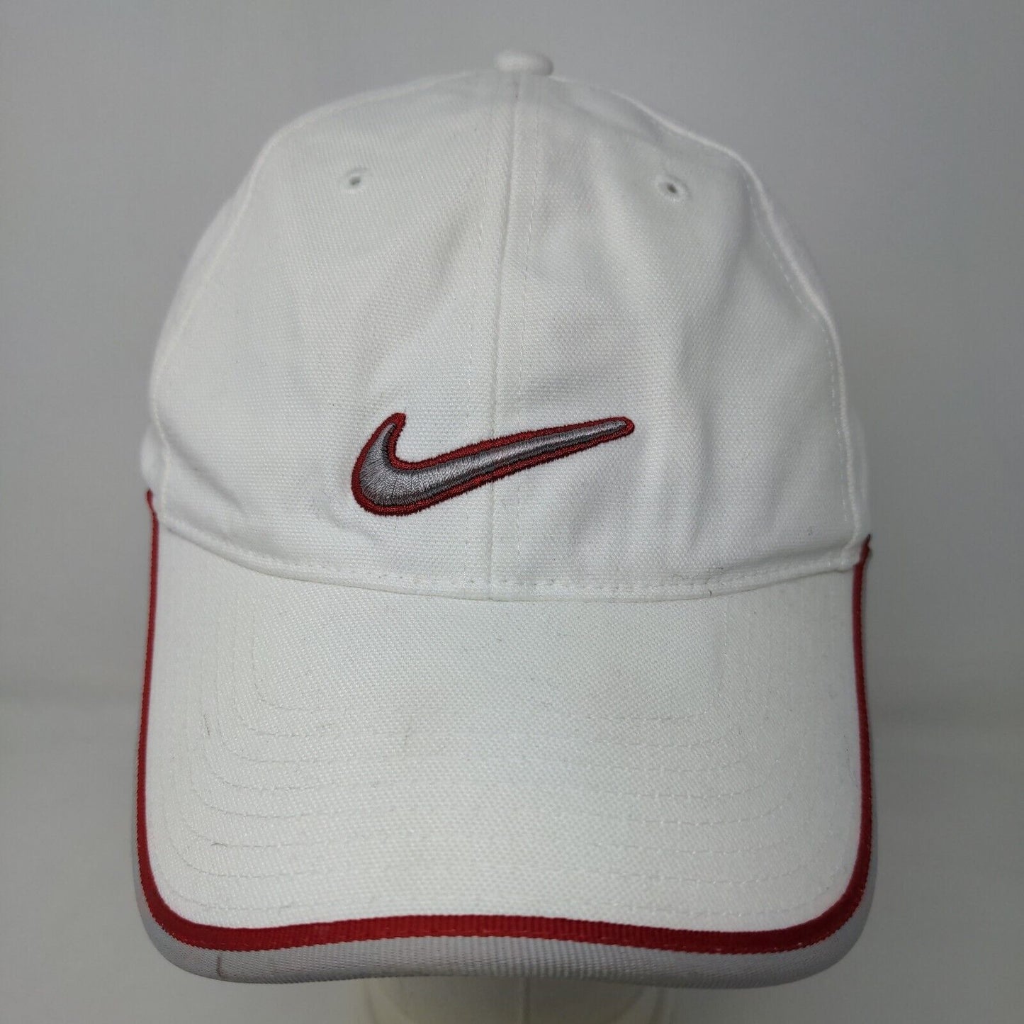 Nike Men's Strapback Hat White Red OSFA Embroidered Swoosh Vintage Gray Tag