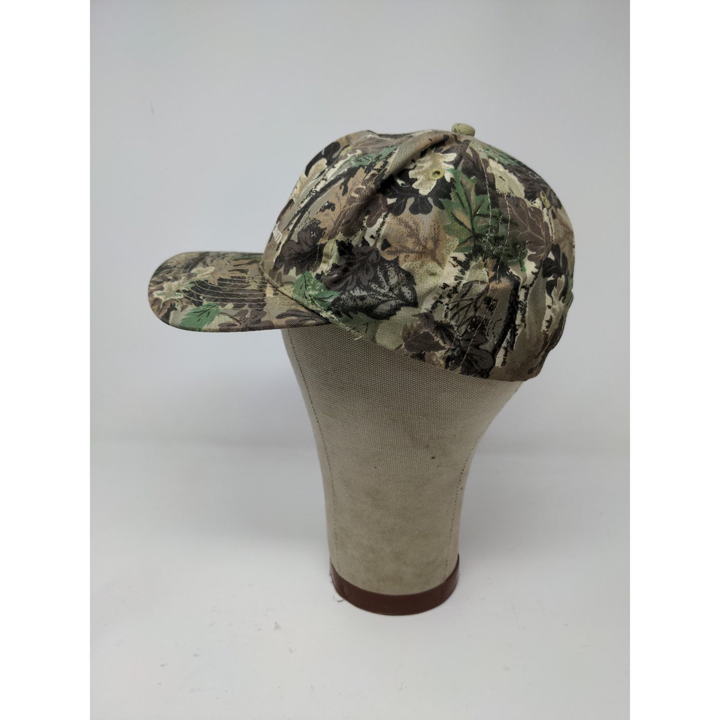 Betz Dearborn Camo Snapback Hat Embroidered Logo Green Brown