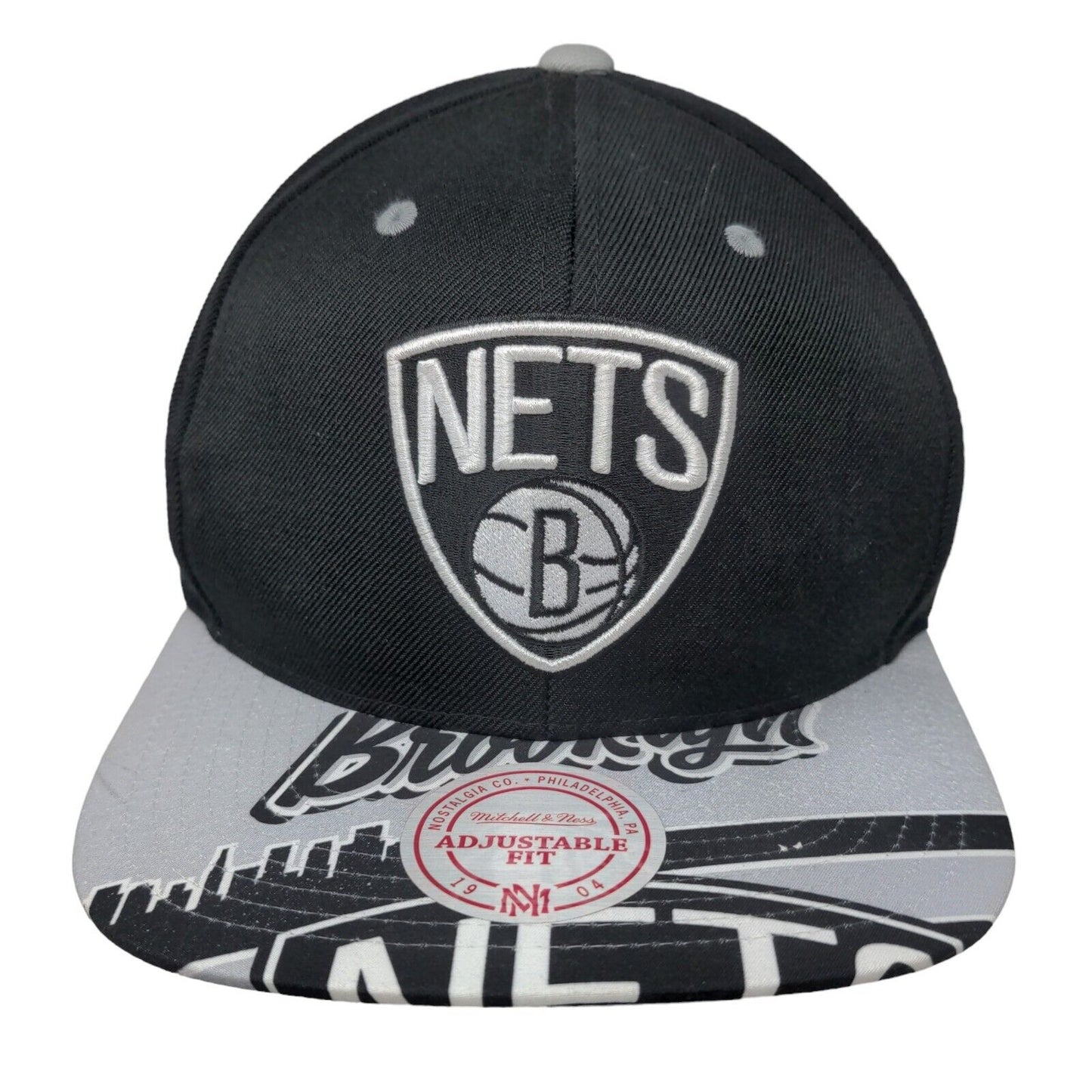 Mitchell & Ness Men's Snapback Hat Black Brooklyn Nets Embroidered Logo