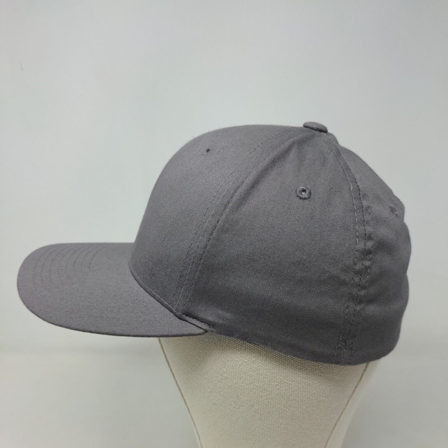 Yupoong Flexfit Men's Fitted Hat Gray Size S-M Blank Cotton Spandex Blend