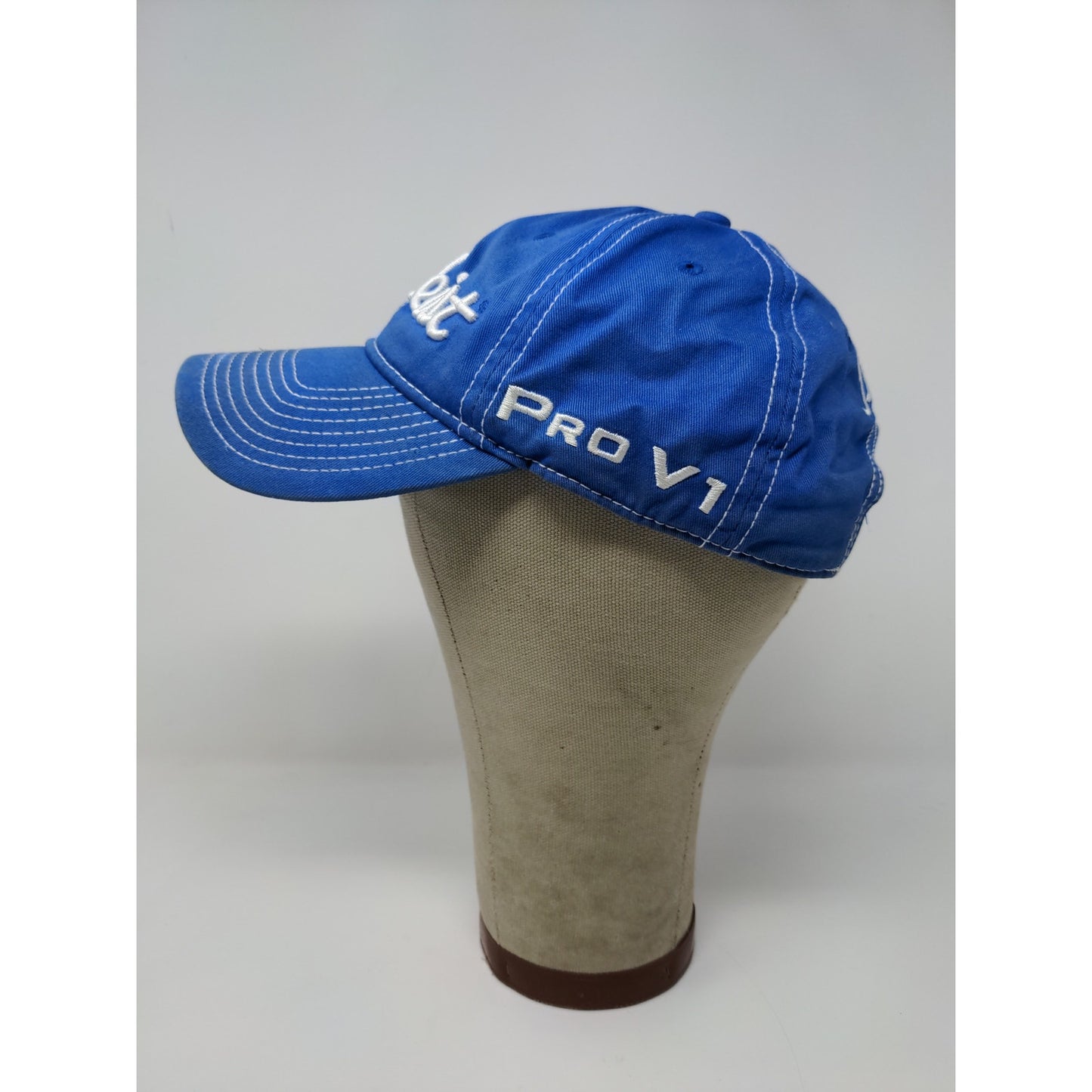 Titleist FJ Pro V1 Slideback Golf Hat Blue White Embroidered Spell Out Logo