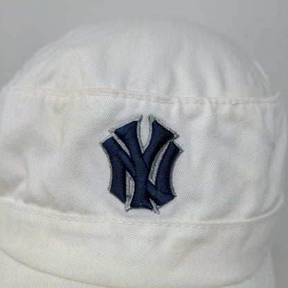 American Needle MLB Cooperstown Collection Mens New York Yankees Hat White XL