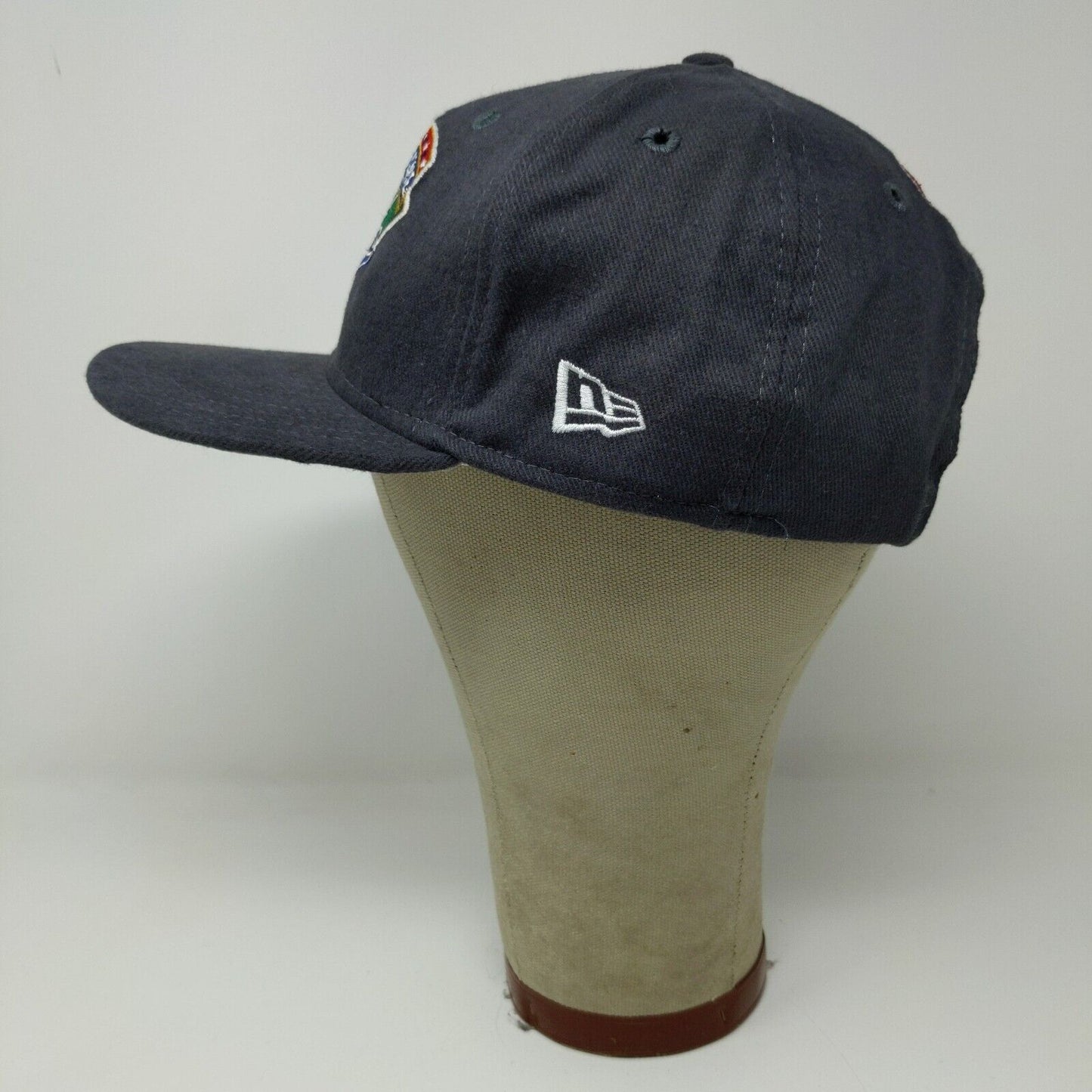 New Era 2002 Little League Central Regional Hat Baseball Cap SZ M / L Made USA