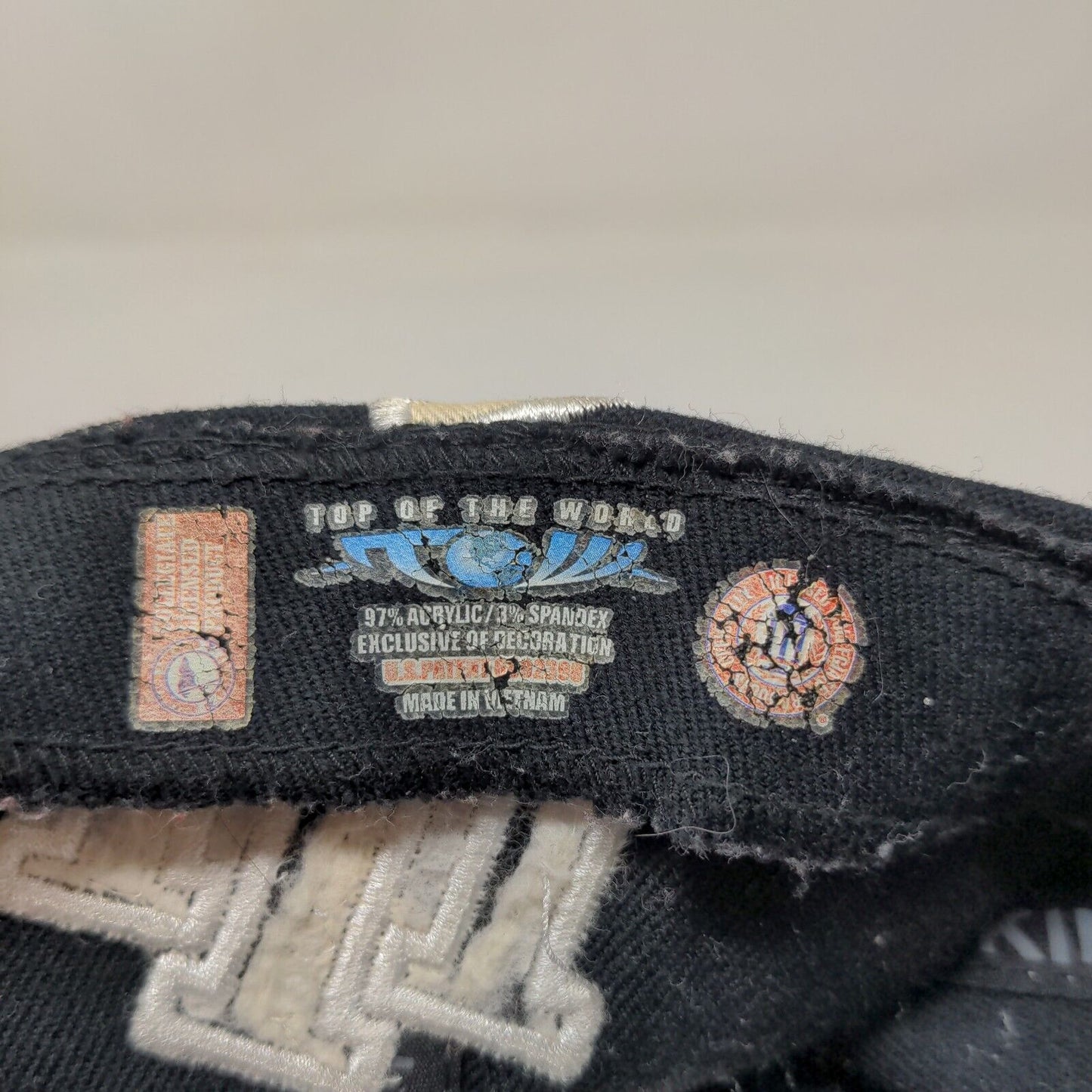 Top of the World Men's Indiana Hoosiers IU Hat Blue White One Fit Embroidered