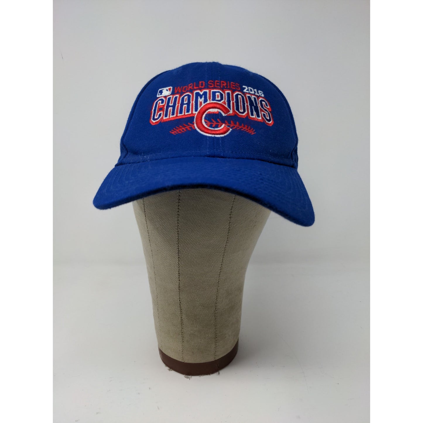 New Era 9Forty Strapback MLB 2016 World Series Champions Chicago Cubs Hat Blue