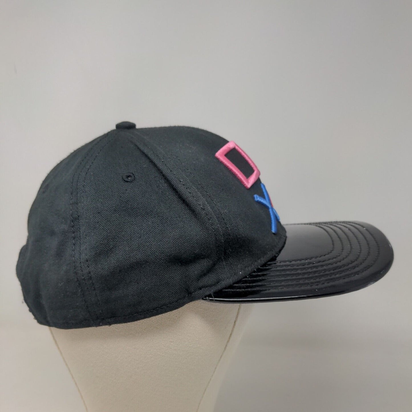 Bioworld Men's Snapback Hat Black OSFM Embroidered Playstation Logo 2019 14+