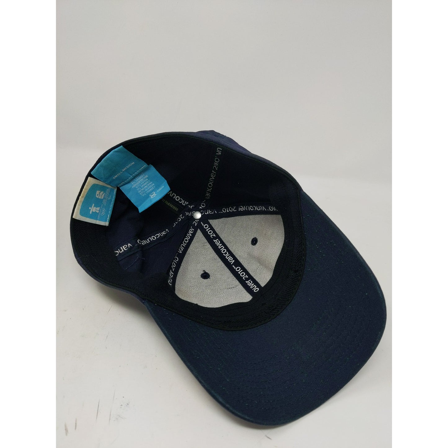Vancouver 2010 XXI Olympic Winter Games Fitted Hat Size S-M Blue Embroidered