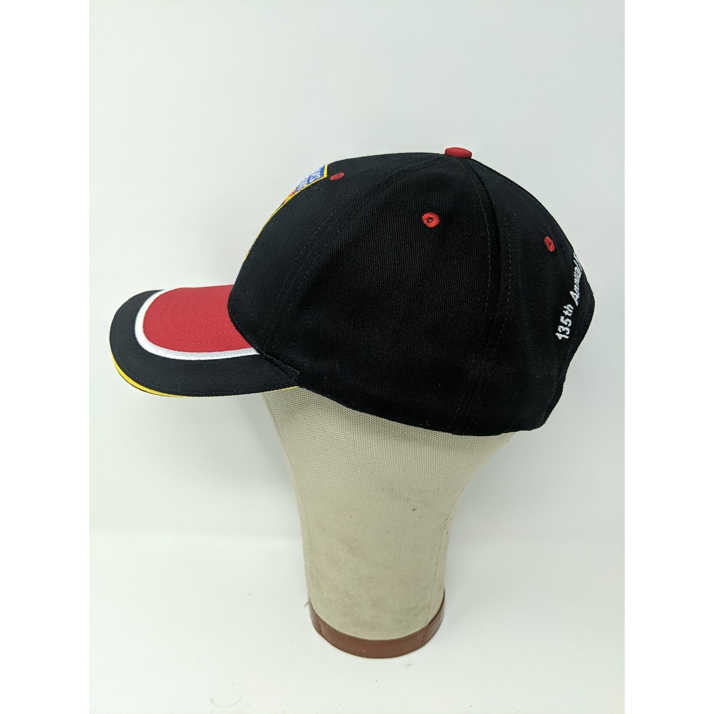 Mens NRA Milwaukee 135th Annual Meeting 06 Strapback Hat Black & Red Embroidered